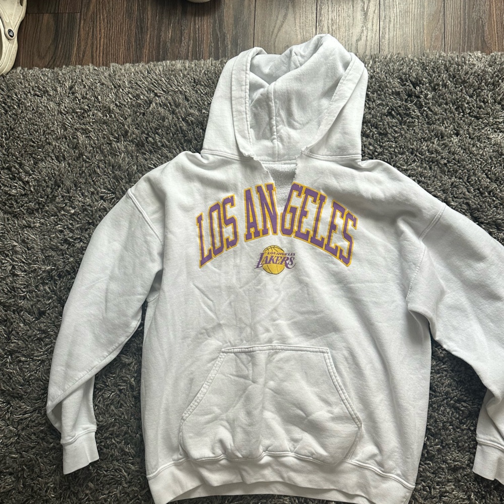 Los Angeles sweater